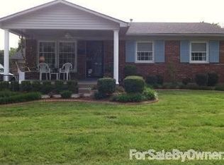 11017 Lansford Dr, Louisville, KY 40272