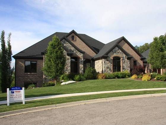 2nd image of 4765 S Spring Meadow Cir