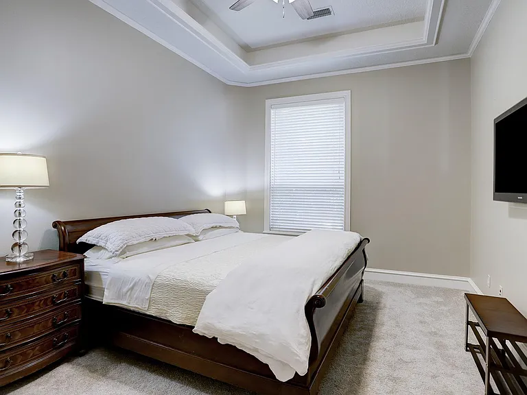 127 E Bracebridge Cir — Photo 27