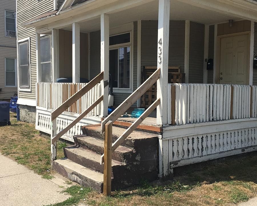 1st image of 433 5th St NW #1