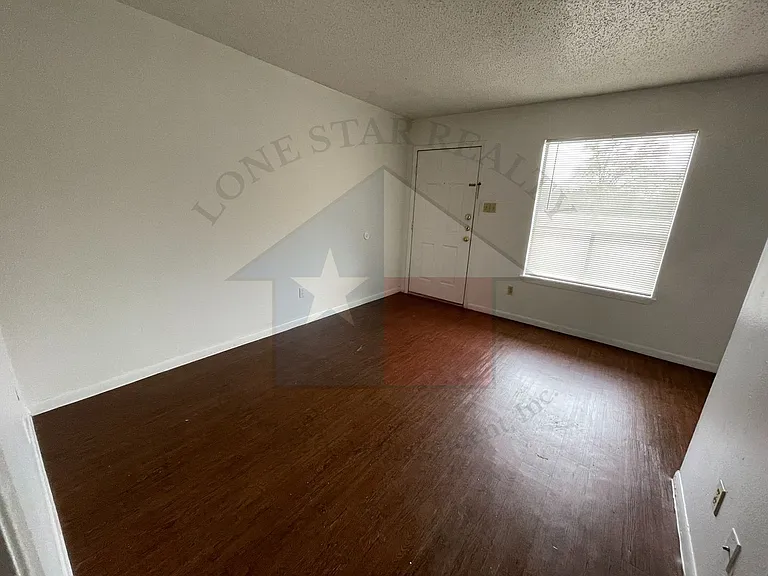 3107 Atkinson Ave — Photo 28