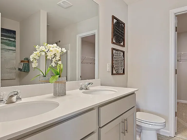 325 Tolbert Dr — Photo 15