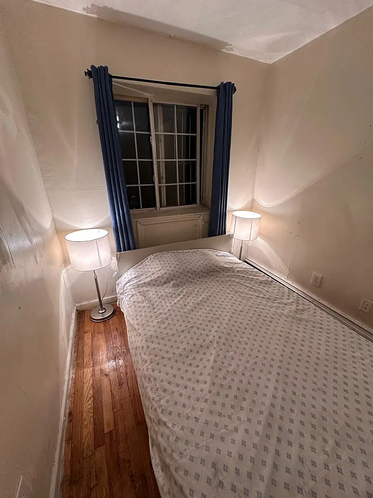 3 bed, 800 sqft, $1,200 — Photo 1