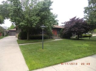 9436 Northcote Ave, Munster, IN 46321