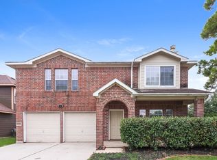 12202 Greencanyon Dr, Houston, TX 77044