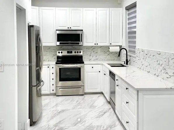 721 NW 170th Ter #721, Pembroke Pines, FL 33028