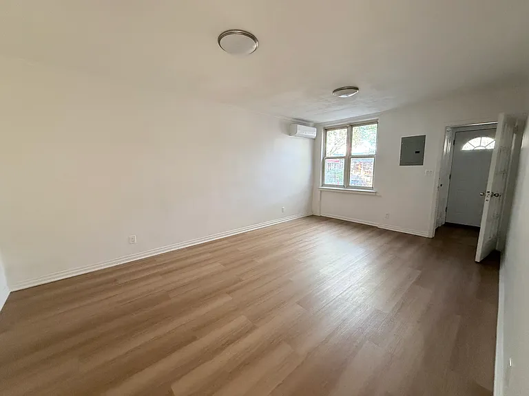 238 Bay 22 St #2 — Photo 2