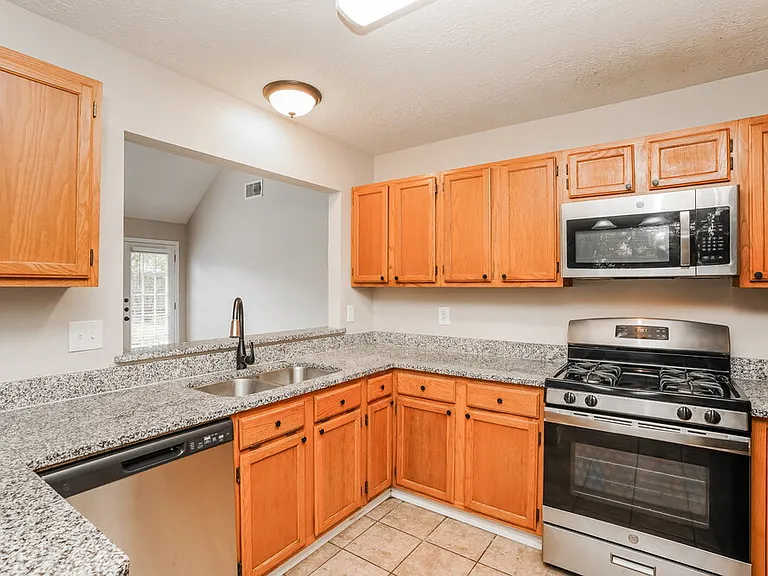 3542 Lindenfield Dr — Photo 9
