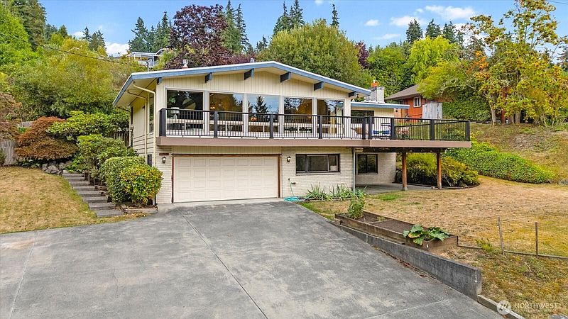 3rd image of 17207 76th Avenue W