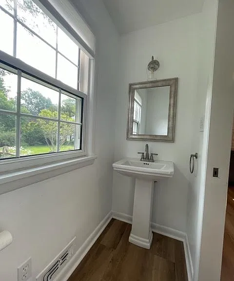2032 Baird Rd — Photo 5