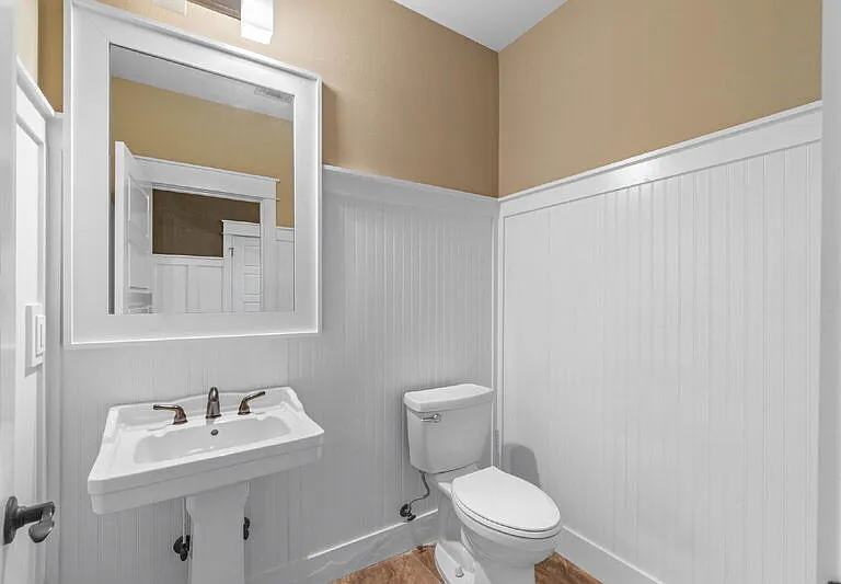 6008 Trestle St — Photo 18