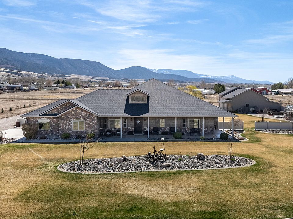 1st image of 1356 E 5200 N