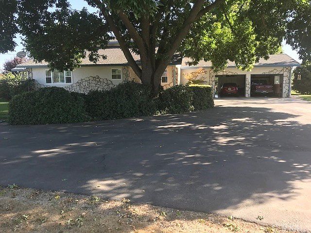 1st image of 163 Chatfield Ave