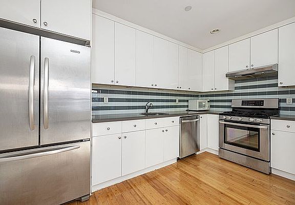 4th image of 234 W 148th St #3E