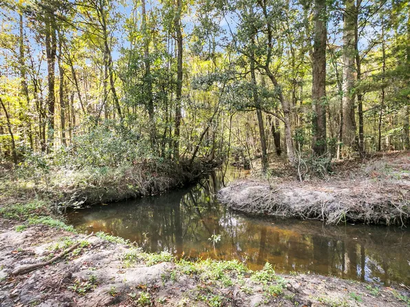 107 Weir St, Summerville, SC 29483