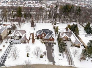 413 Coventry Hill Trl, Newmarket, ON