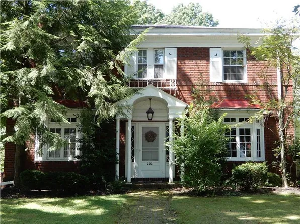 222 S Pitt St, Mercer, PA 16137