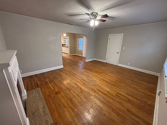 3rd image of 129 W Boles St #Boles129-a-1