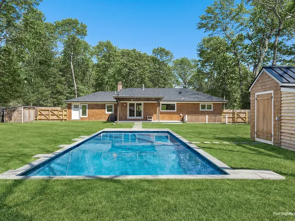 84 Camberly Rd, East Hampton, NY 11937