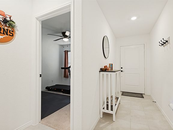 3rd image of 11839 Marcellus Way