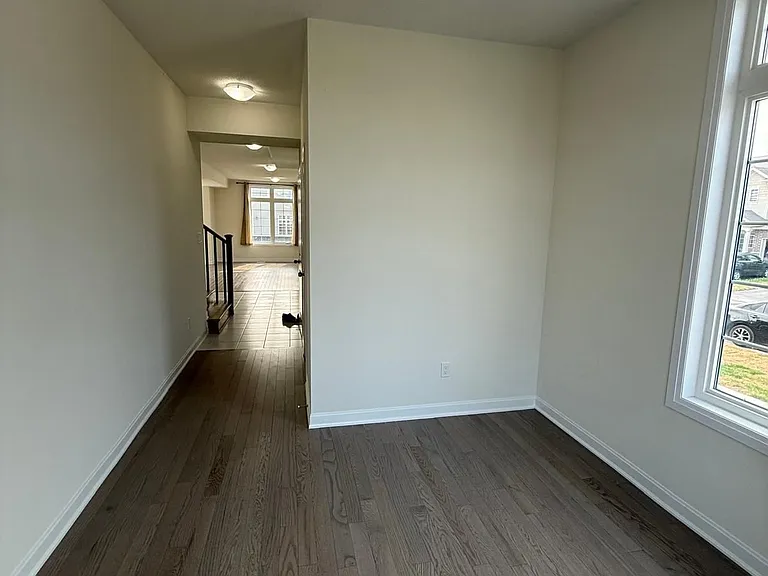 127 Oakmont Dr — Photo 16