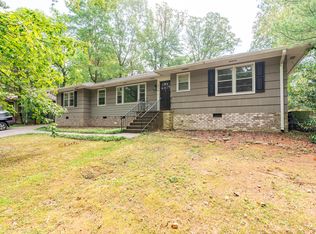 614 Texas Ave, Signal Mountain, TN 37377