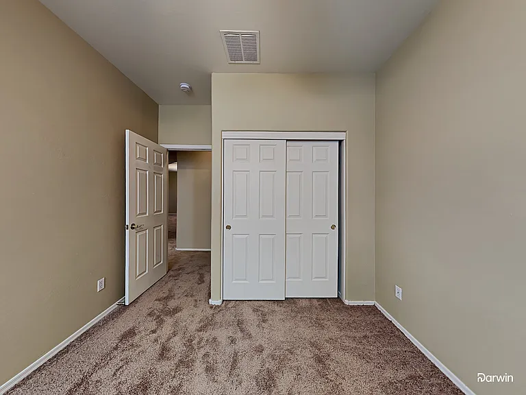 991 E Saddleback Pl — Photo 17
