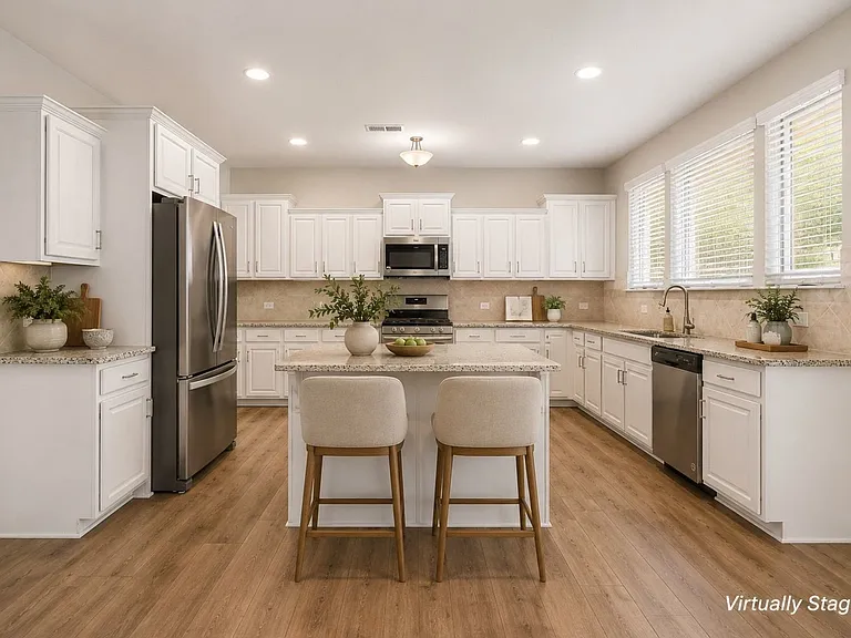 2120 Katie Alice Cir — Photo 3