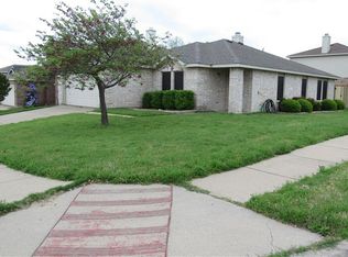 5425 Lansdowne Ave, Fort Worth, TX 76135