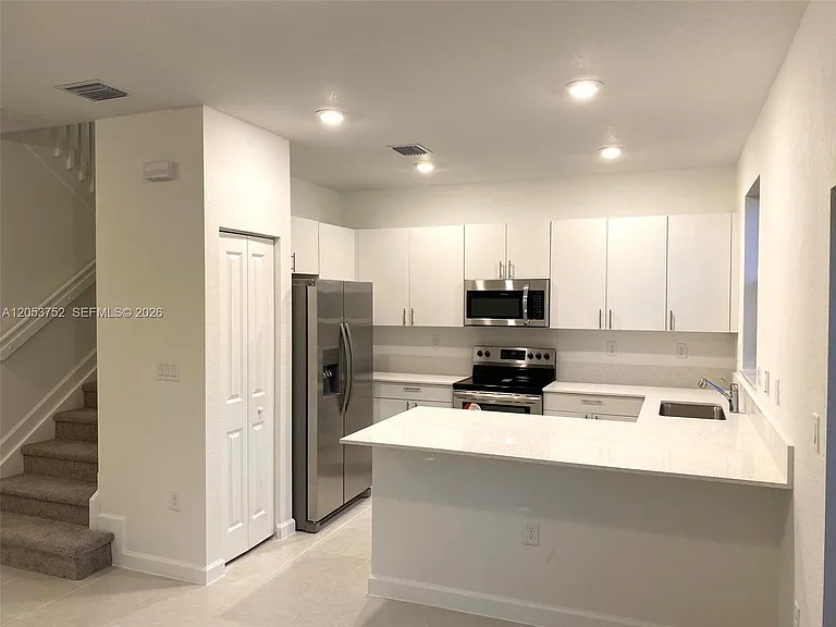 13232 SW 287th Ter — Photo 2