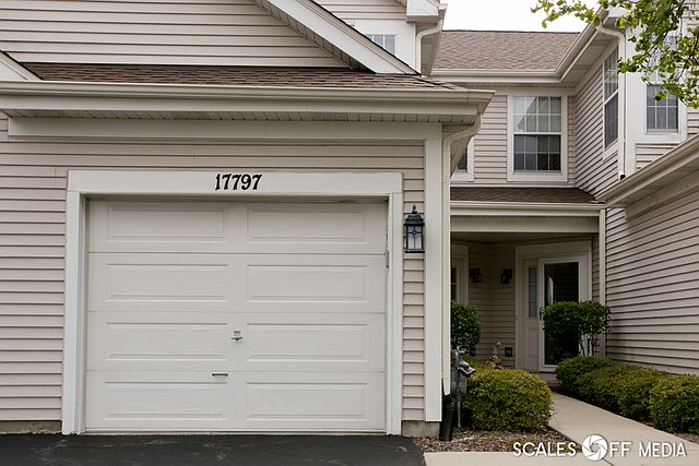 1st image of 17797 W Salisbury Dr