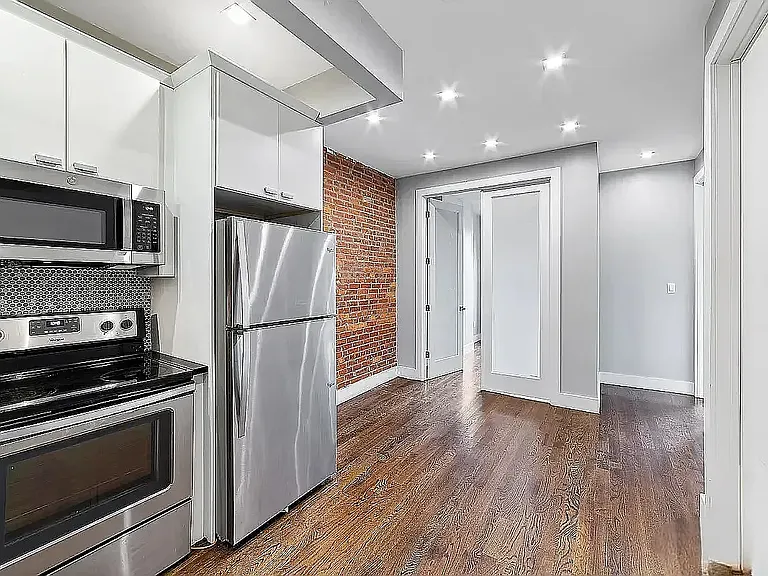 2164 Fulton St #2F — Photo 4