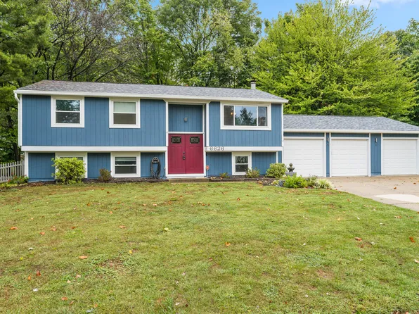 6626 Woodford Ln, Indianapolis, IN 46237