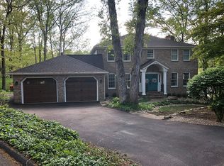 215 Saint Andrews Rd, Severna Park, MD 21146