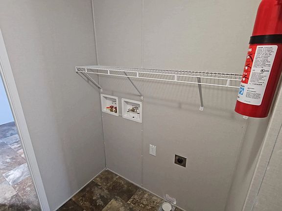 3rd image of 2220 Dunkelberg Rd #235