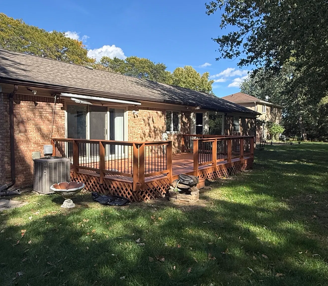 3 bed, 2.5 bath, 1950 sqft, $2,950 — Photo 3
