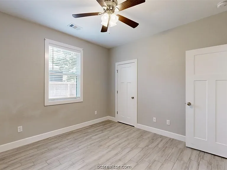 513 Kubin St — Photo 18