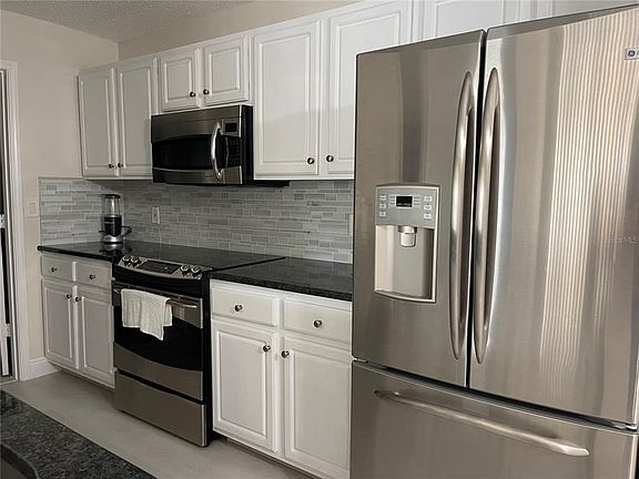 4th image of 12030 Villanova Dr APT 105