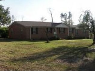 1267 Eagle Dr, Cantonment, FL 32533