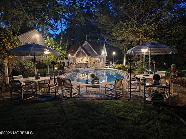 523 Pheasant Lane, Toms River, NJ 08753