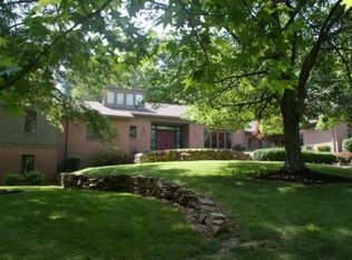 10530 Wilmington Dr, Evansville, IN 47725