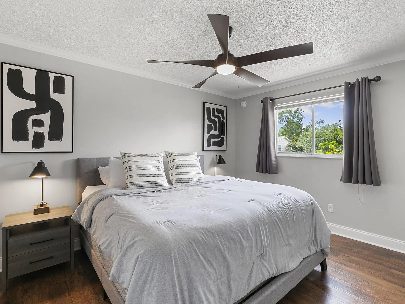 3 bed, 3.0 bath, 2500 sqft, $1,252 — Photo 3