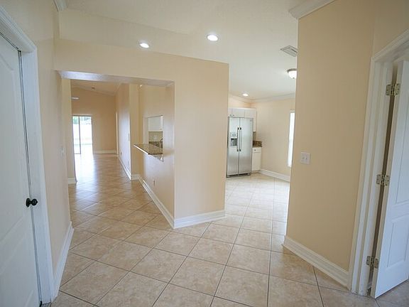 3rd image of 4414 Horseshoe Pick Ln