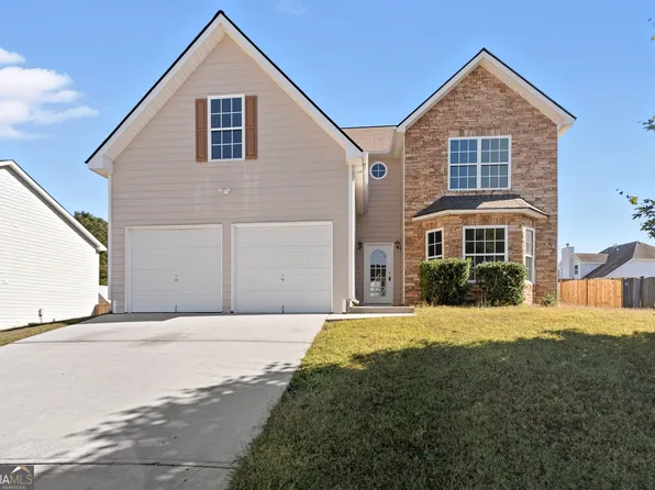 5136 Estonian Dr, Fairburn, GA 30213