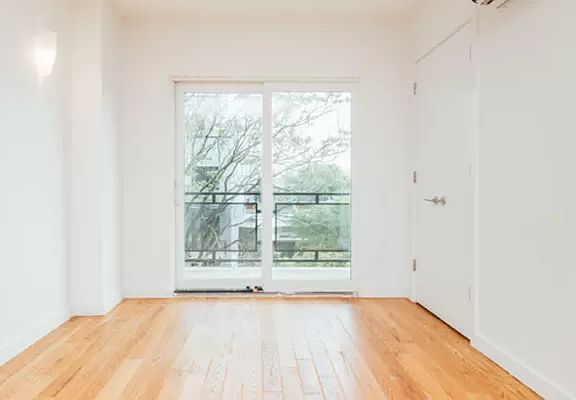 2nd image of 146 Linden Blvd APT 4C