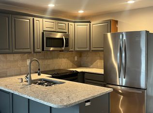 5439 NE Killingsworth St #A, Portland, OR 97218