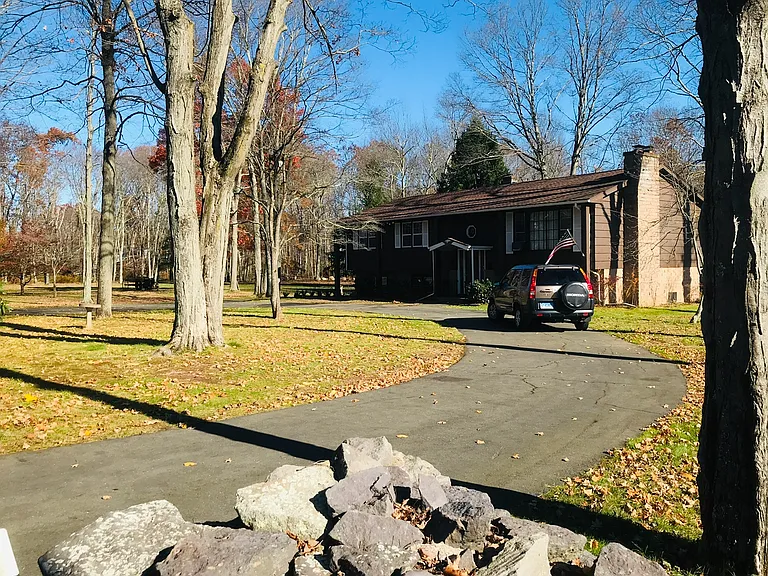 669 Still Hill Rd — Photo 2