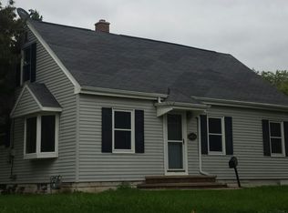 1422 E Amelia St, Appleton, WI 54911