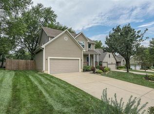 6614 Hauser St, Shawnee, KS 66216