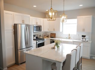 1298 Crane Meadow Way, Sun Prairie, WI 53590